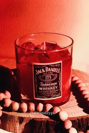 Luxury Whiskey Glass Candle with Realistic Gel Ice Cubes